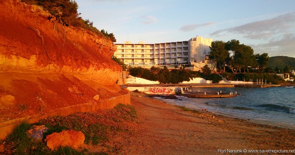 Ibiza retreats Natural Tuning golden sunshine