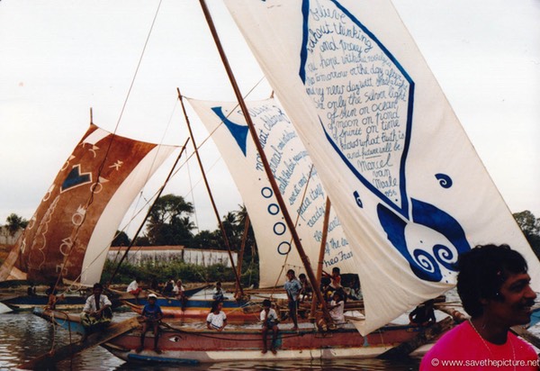 Sri Lanka catamaran art, poetry in the harbour