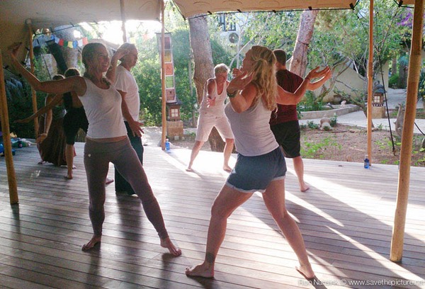 ZenmaX Body Orientated Mindfulness retreat Ibiza, breathing and coordination