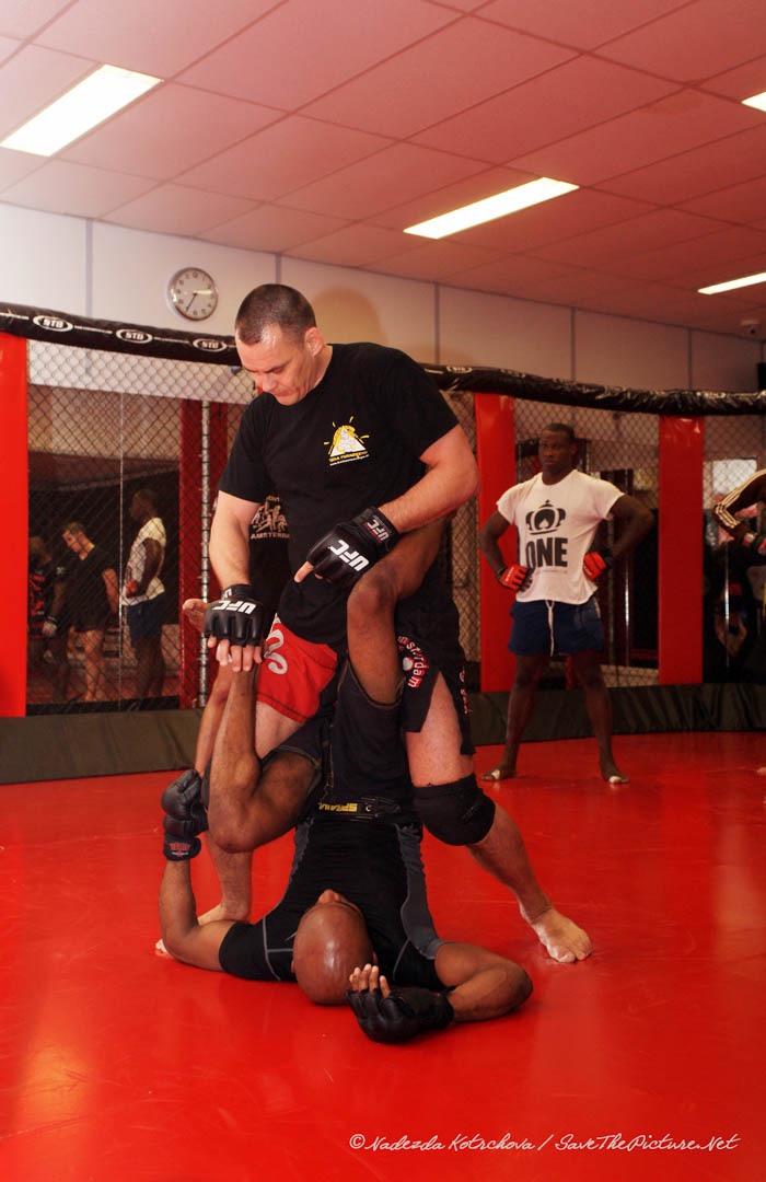 MMA ground control Maxim Leijdekker 2
