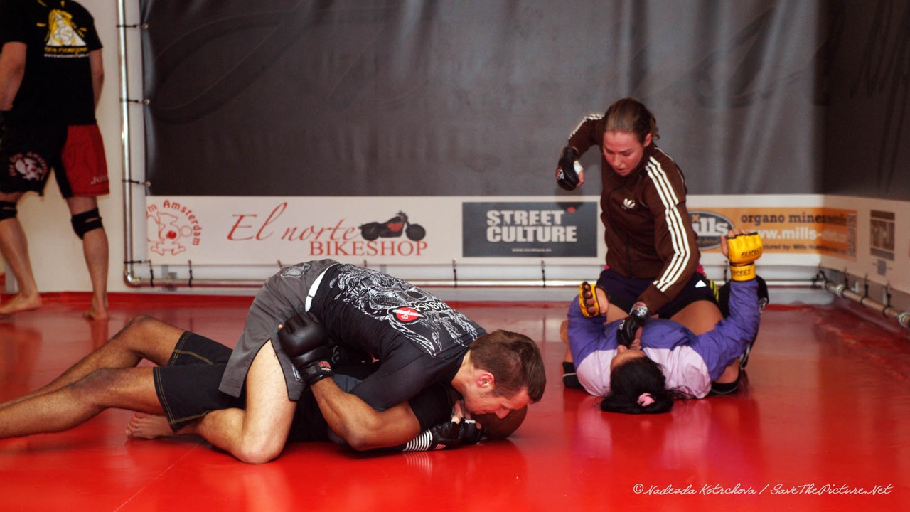 MMA ground control 1