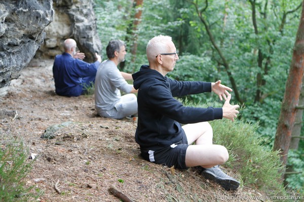 Sitting on the edge, strong in all directions