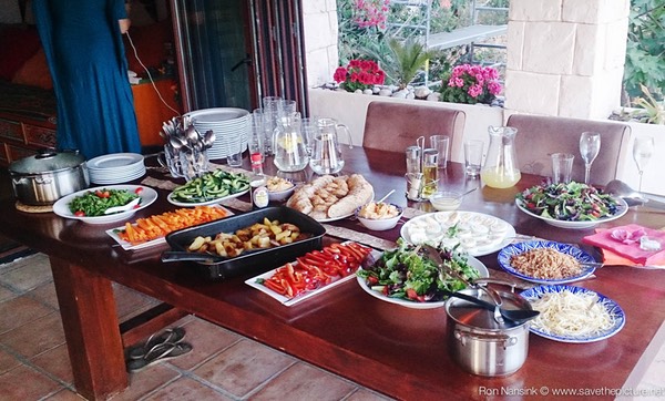 TheFeel foodies by Nadja Kotrchova luxury, healthy gado gado at the yoga retreat casa Gazebo